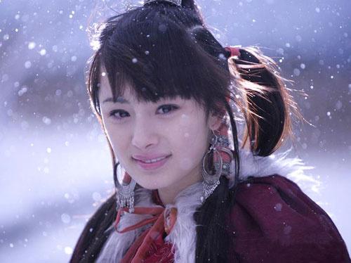 张雪迎杨幂李绮红《神雕侠侣》各版本郭襄PK