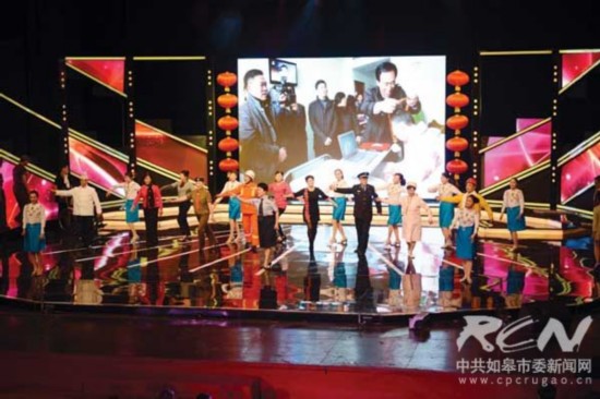 如皋市两个节目参加中老年华人春晚录制