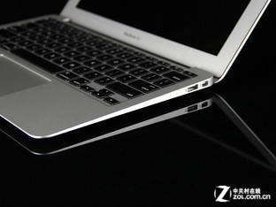 苹果 MacBook Air 11寸 细节图