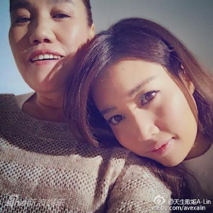 《我是歌手3》A-Lin晒与母亲近照被赞温馨指数爆表(图)