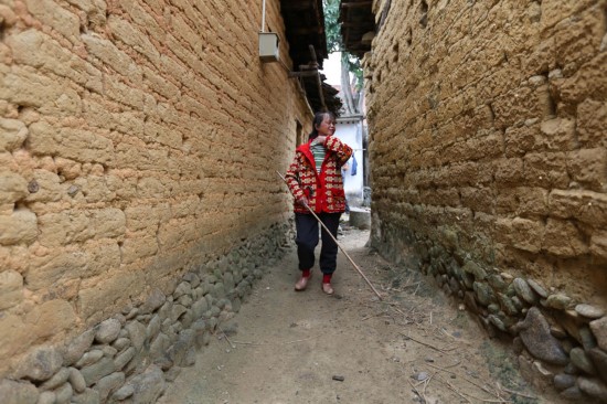 2014:19个为生存挣扎的小人物故事