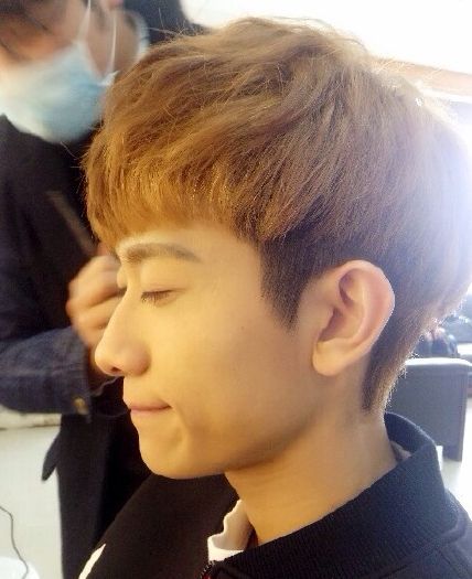 杨紫晒小猴子照片与张一山发微博仅隔2分钟