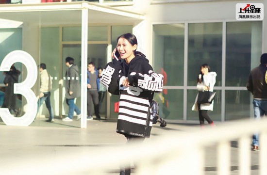 王思聪女友张予曦:娱乐圈灰姑娘