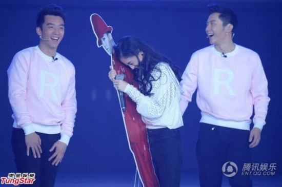 GD权志龙空降《奔跑吧兄弟》 baby与其热舞-