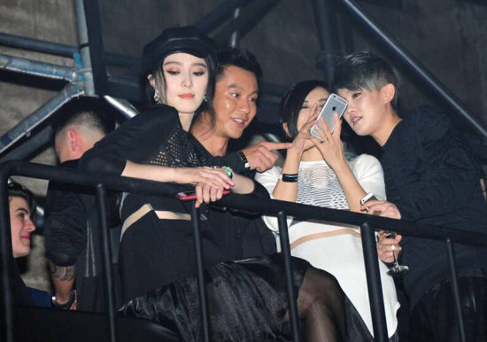 李晨、范冰冰合成图 网友大赞超有夫妻相