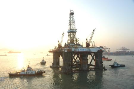 我国去年原油进口量超3亿吨 分析称囤油时候到