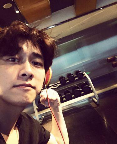 李易峰 最萌黑历史 曝光 早恋故事拍成情景剧