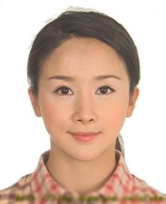 80后二代身份证要过期 赶快换掉"雷人"照 明星证件照也雷人(组图)