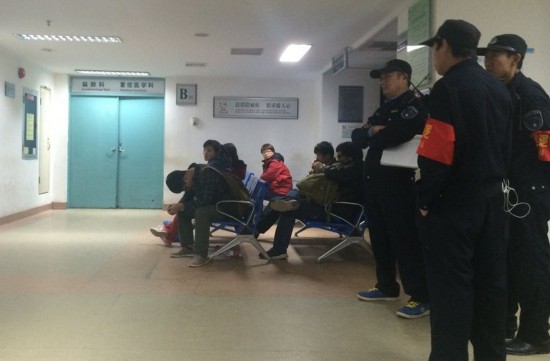 姚贝娜所在北大深圳医院曝光 家人医院焦急等