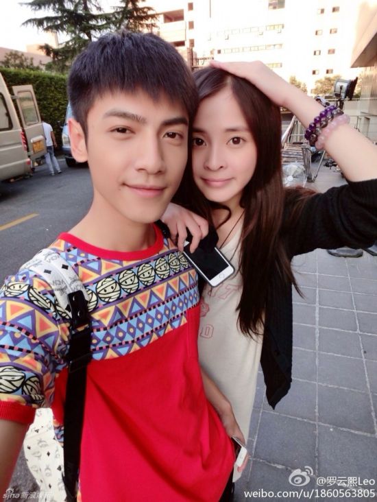 罗云熙、吴倩《何以笙箫默》学生时期演员海量