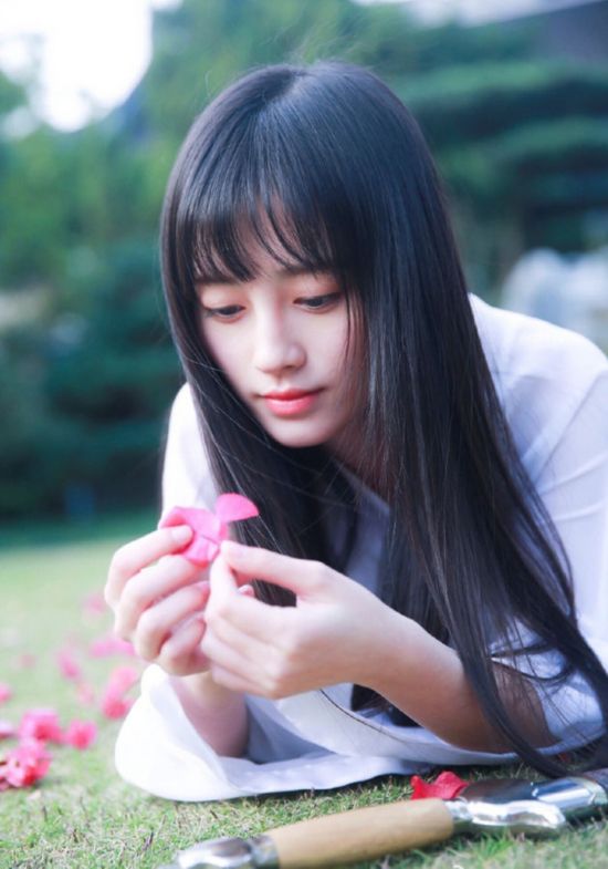 嫩模代言游戲 被日媒評為“中國第一美女”