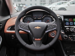 �Ϻ�ͨ��ѩ����2015���³������