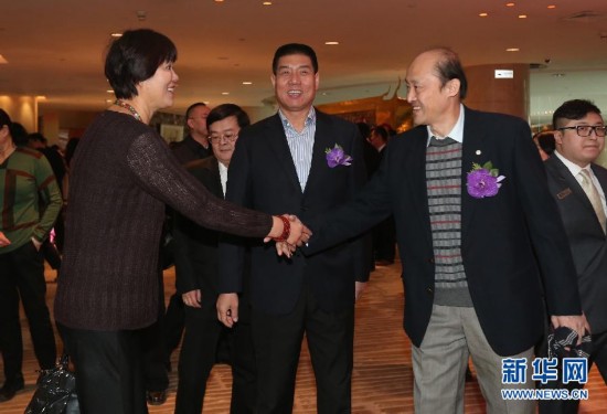 前中国女排队长冯坤与泰国教练举行婚礼(图)