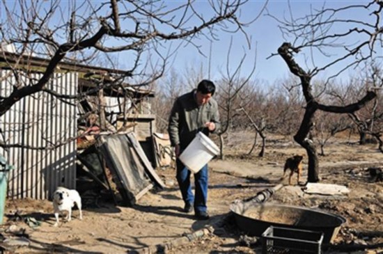 北京男子因户口迁移登记差错变黑户43年