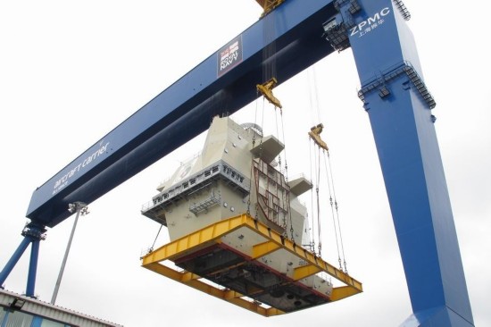 外国战舰中国工具制造 中国桥吊如何造出世界