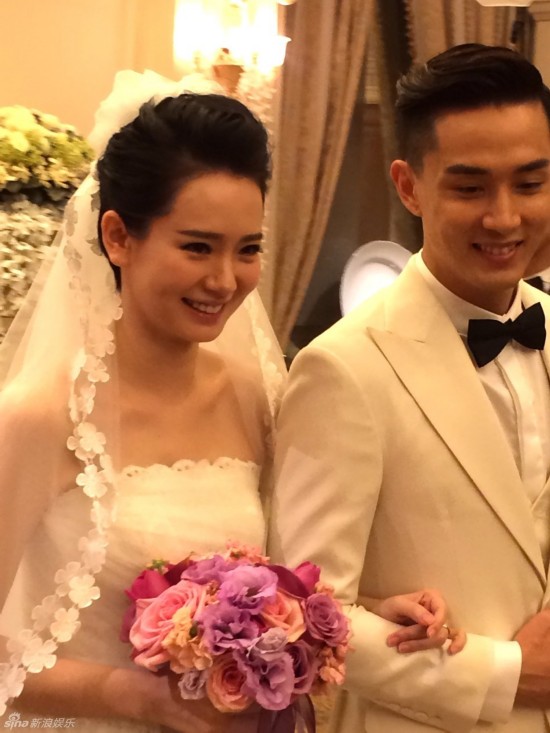 昆凌婚纱图片_昆凌图片唯美婚纱图片(2)