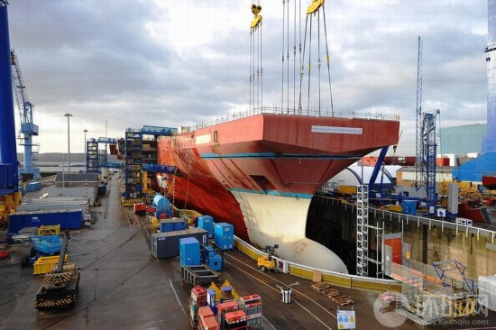 外国战舰中国工具制造 中国桥吊如何造出世界