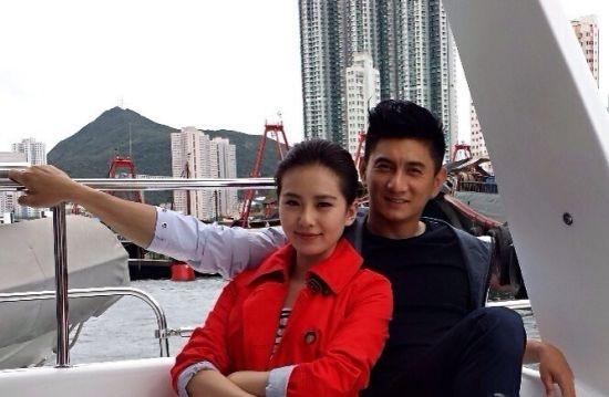 吴奇隆刘诗诗领证 晒戒指感言珍惜幸福(图)