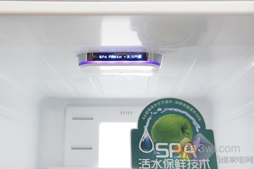 冰箱就要“大肚量” 海信新品对开门热卖上市