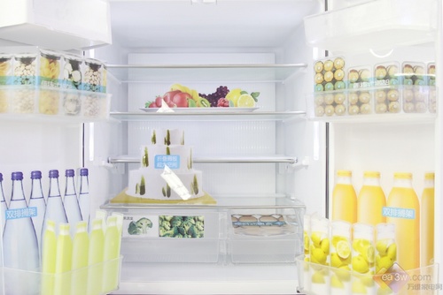 保鲜新定义 三星豪华多门冰箱热卖上市