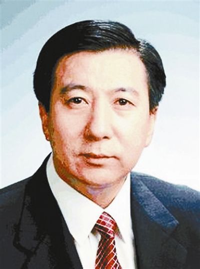 今年人代会代表构成新变化:三位转团四位列