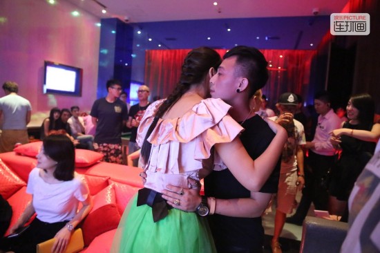 王李丹妮:不做徒有性感的花瓶