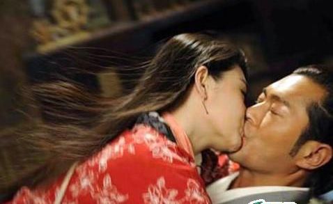 何以笙箫默》钟汉良吻技超高 揭重口味<em>吻戏</em>--人