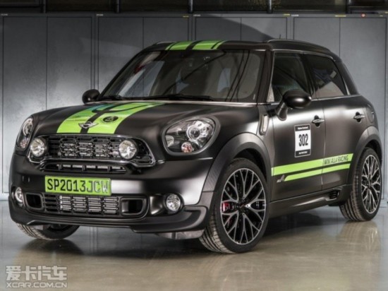 JOHN COOPER WORKS2013MINI JCW COUNTRYMAN