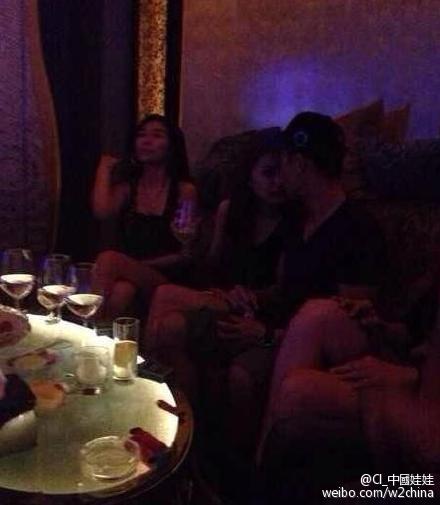 《奔跑吧兄弟》成员全中枪:郑凯黑历史曝光挽