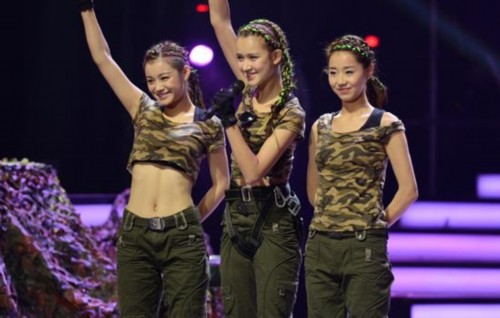 《灰姑娘》决出9强 黄晓明战队仅剩2名学员