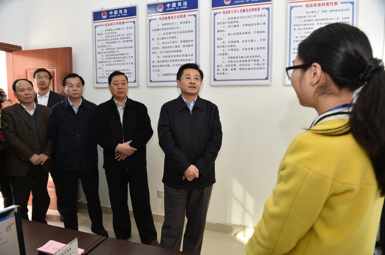 赵大程副部长在宁德市蕉城区七都镇司法所看望慰问基层司法行政干警