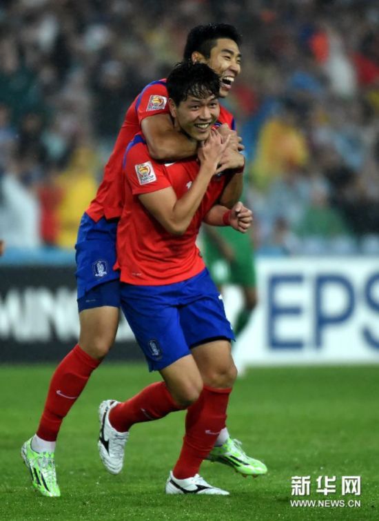 亚洲杯韩国vs伊拉克:2比0完胜杀入决赛(比赛集