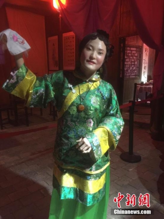 长沙一蜡像馆逼真还原古代青楼女子(图)