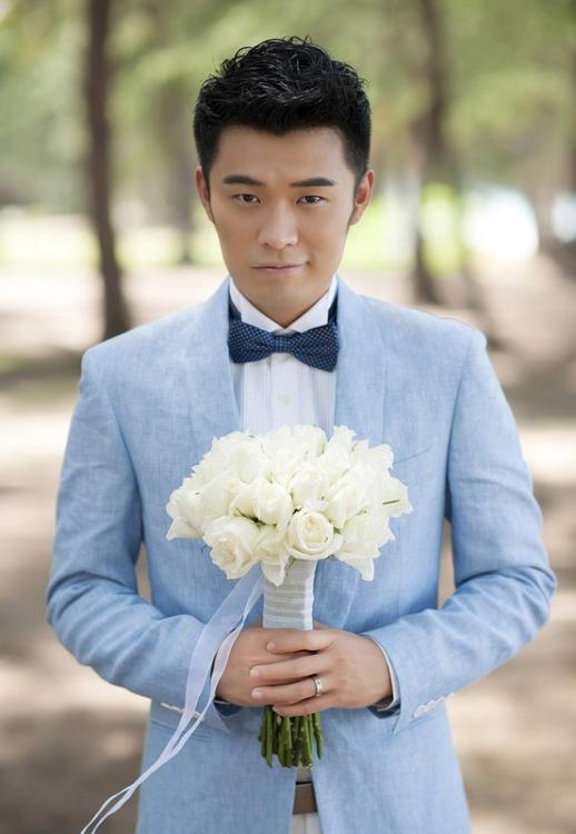 陈赫晒离婚协议 张子萱承认恋情(图)