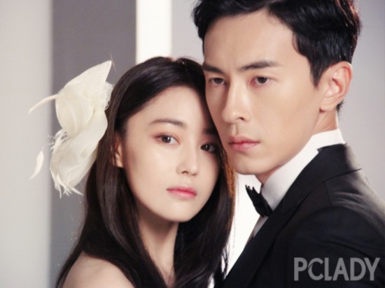 哪里都是你!黑发美颜张馨予霸占荧屏