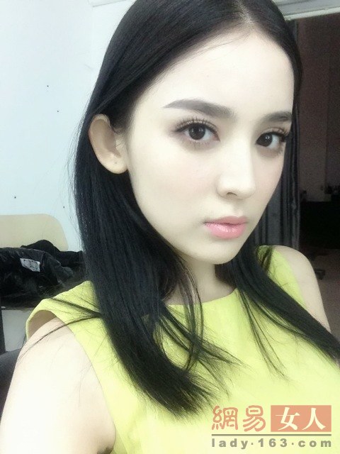 《何以笙箫默》唐嫣短发遭吐槽 中韩女星短发