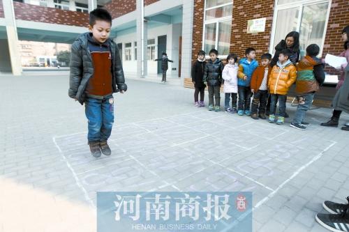 郑州一小学期末考试无试卷 衣服叠得好考试就