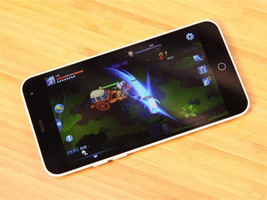 魅蓝手机评测:699元青年良品秒同价位?