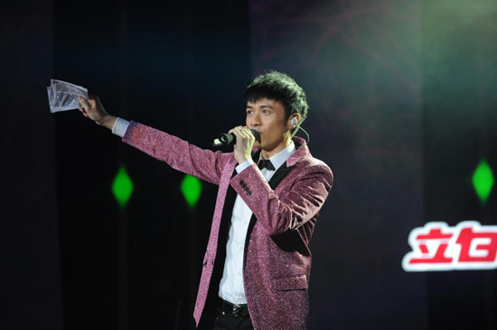 《我是歌手3》李健笑称：“可以取代古巨基主持”