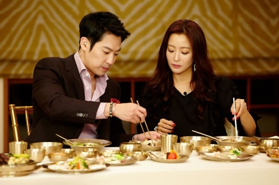 金喜善携夫 朴奏泳 惊喜亮相《一路上有你》(图