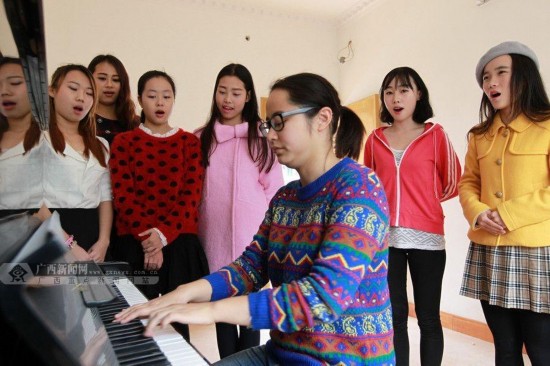 广西南宁现练习生基地 探秘明星制造工厂