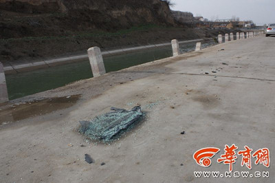 女司机溺亡前致电女儿:车掉河里了 照顾好自己