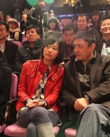  黄觉 为 徐静蕾 张扬新片王朔给其留遗产  徐静蕾 