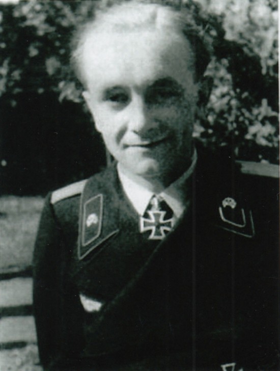 二战德国头号坦克手卡尔尤斯逝世