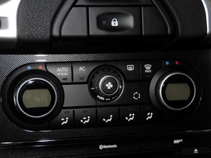 ��ŵ ���װ� 2014�� �Ŀ� 2.0L ����ʱ�а�