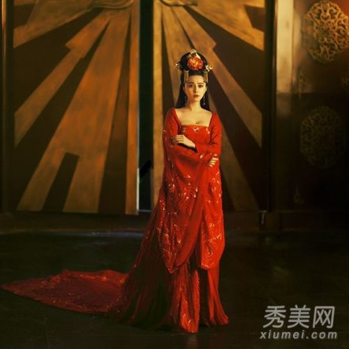 范冰冰《武则天》古装美得不像人类