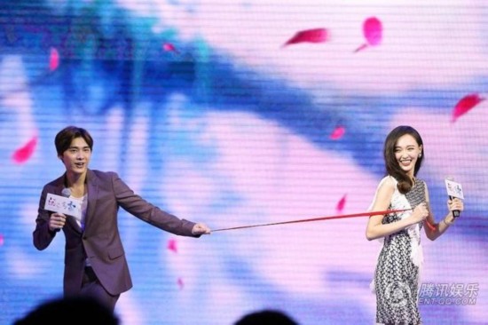 唐嫣刷屏吻完钟汉良吻刘恺威杨幂发话 李易峰