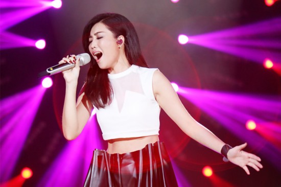 天生歌姬A-lin摘《我是歌手3》排位赛桂冠