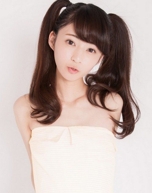 日本双马尾日全民齐晒照 樱花妹子清纯可人(图