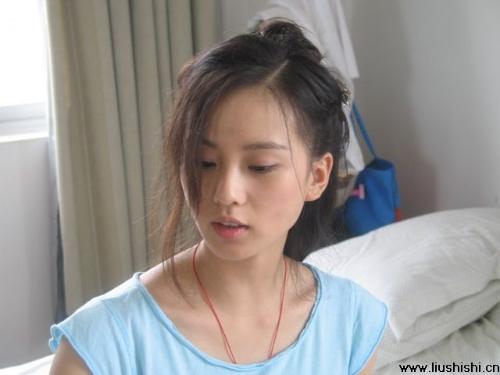 刘诗诗Angelababy宋茜刘亦菲女星私照大点评(图)